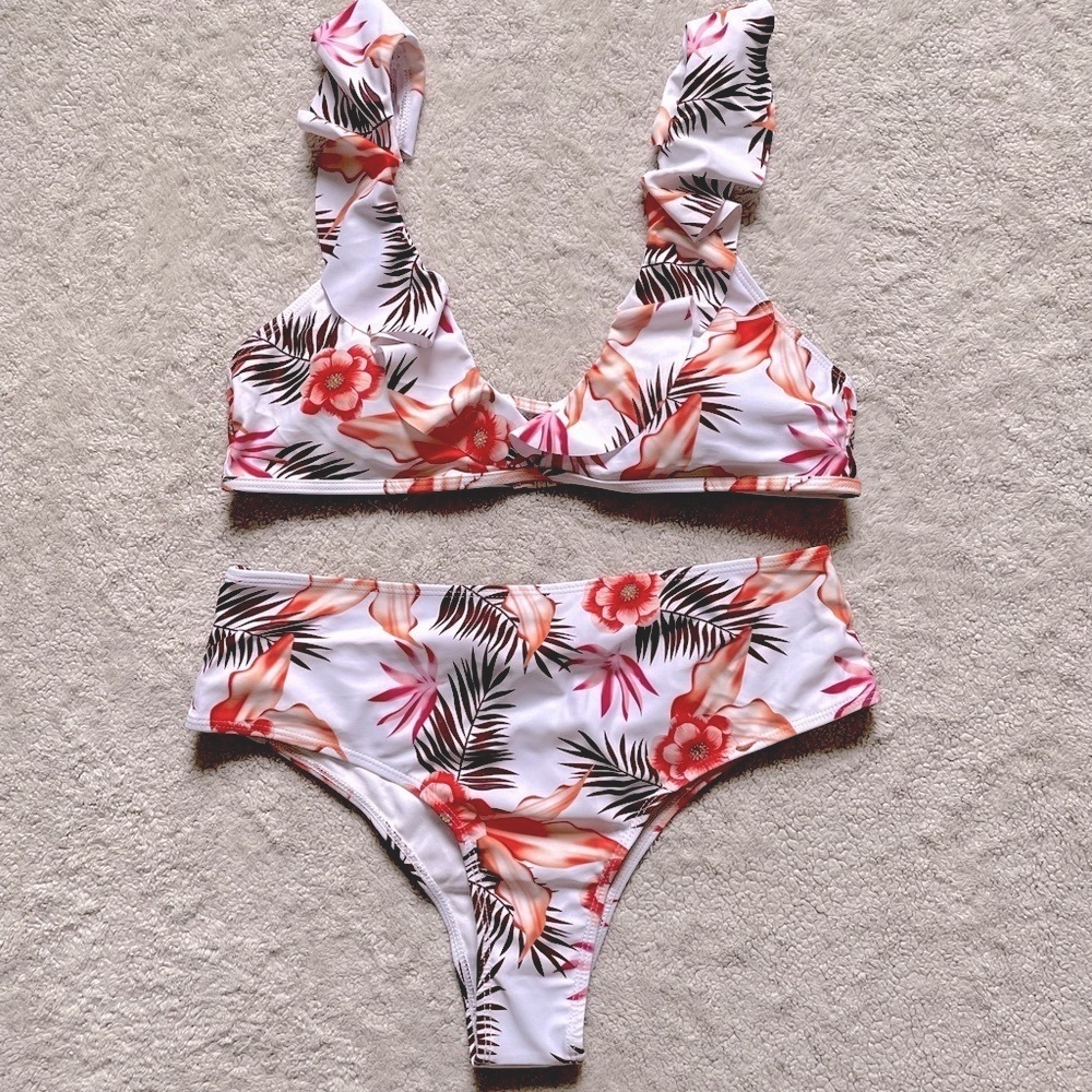 Shein XL Ruffle Bathing Suit Set